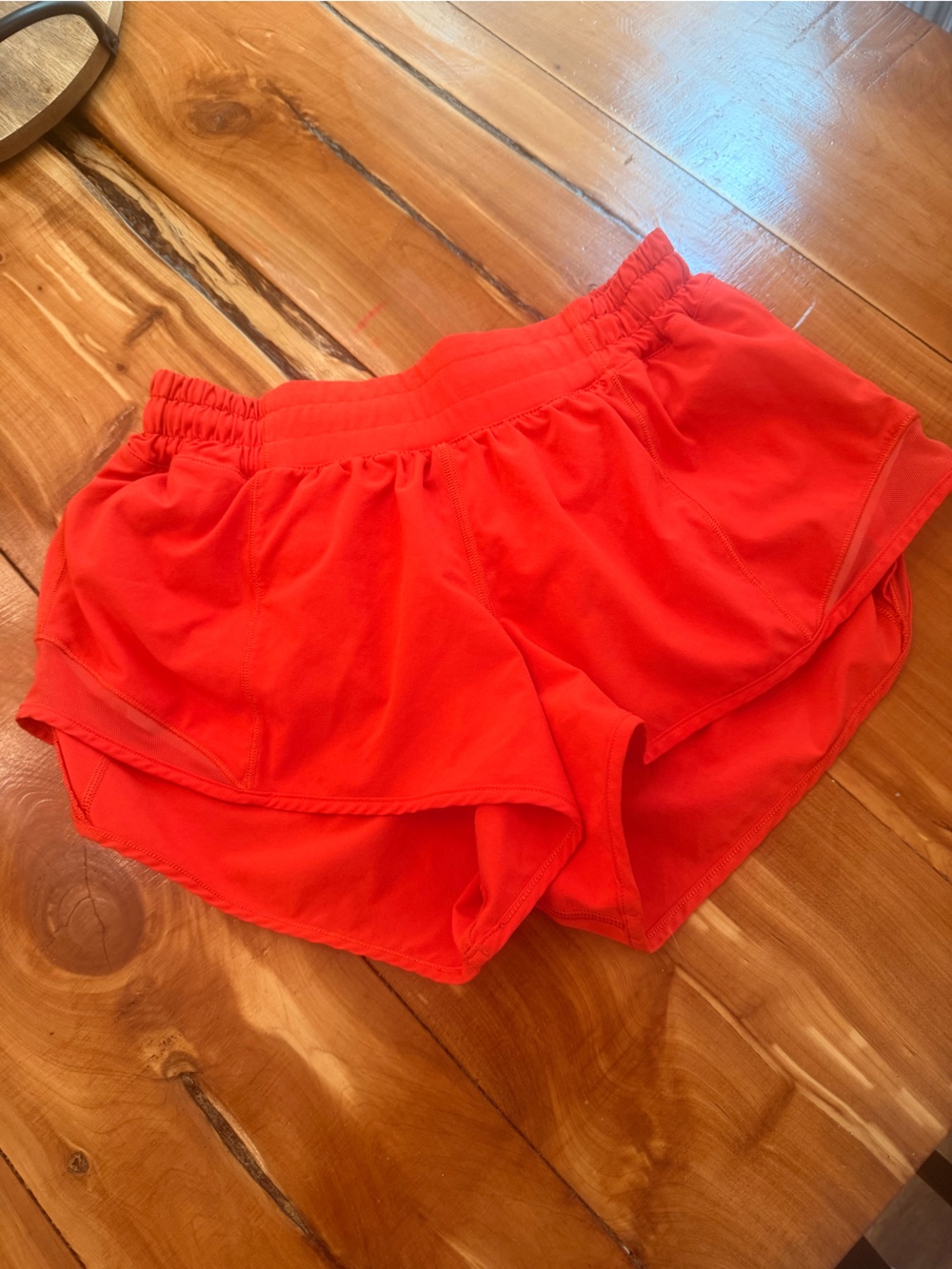 lululemon Hotty Hot Shorts, Size 6, Red, Great Condition ❤️❤️❤️